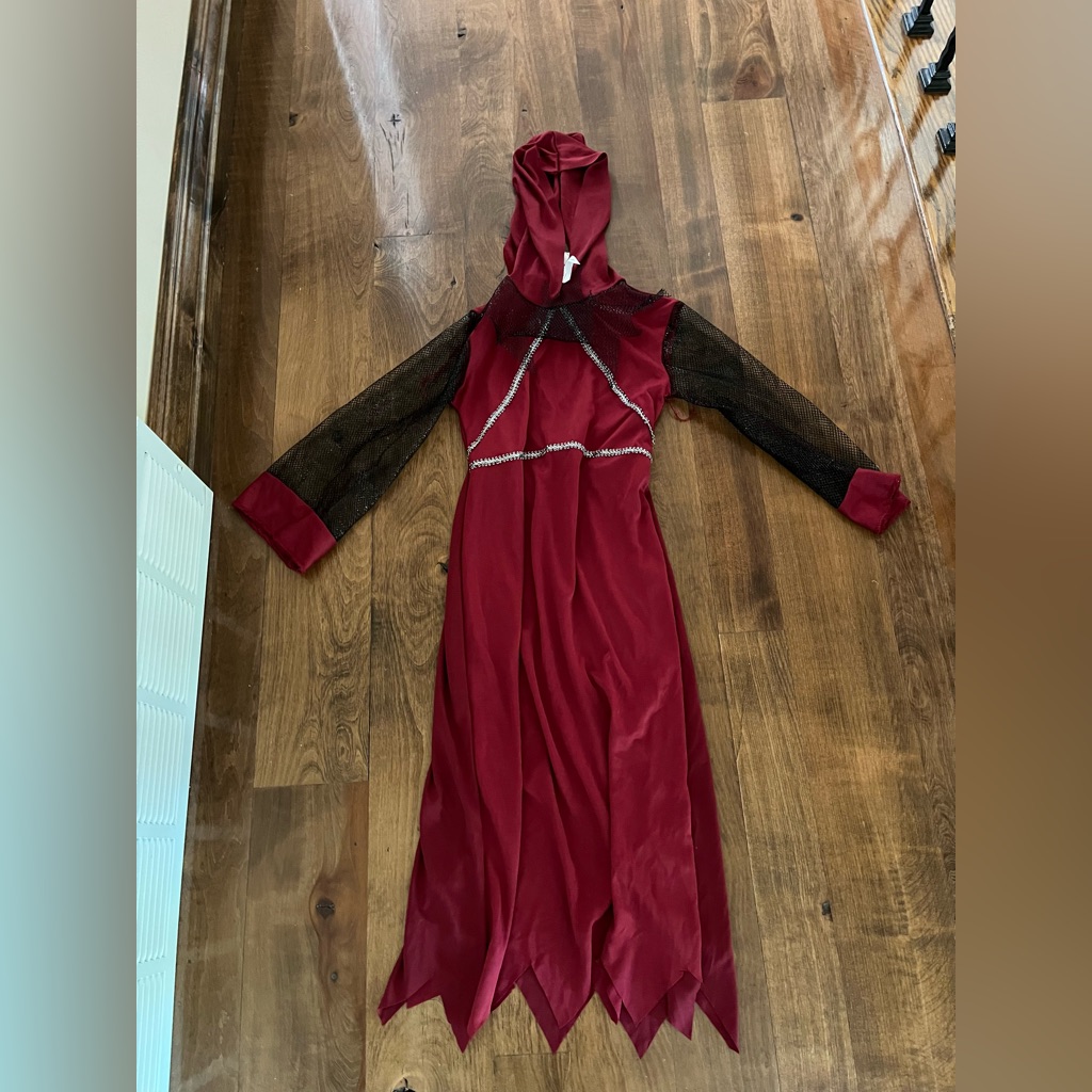 Rubies Brand Knight Or Ghoul Kids Costume M RedBlack